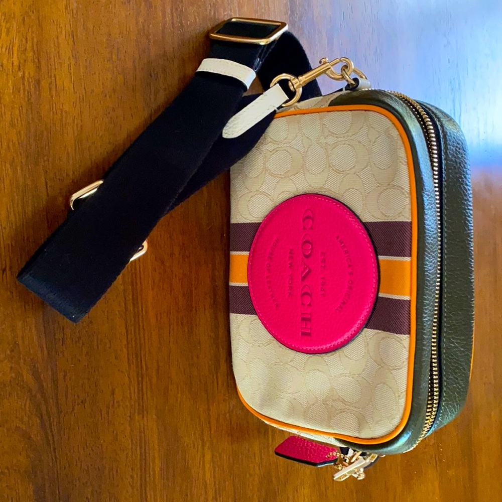 Coach- Adorable Coach handbag/ crossbody purse. Never worn outside!
